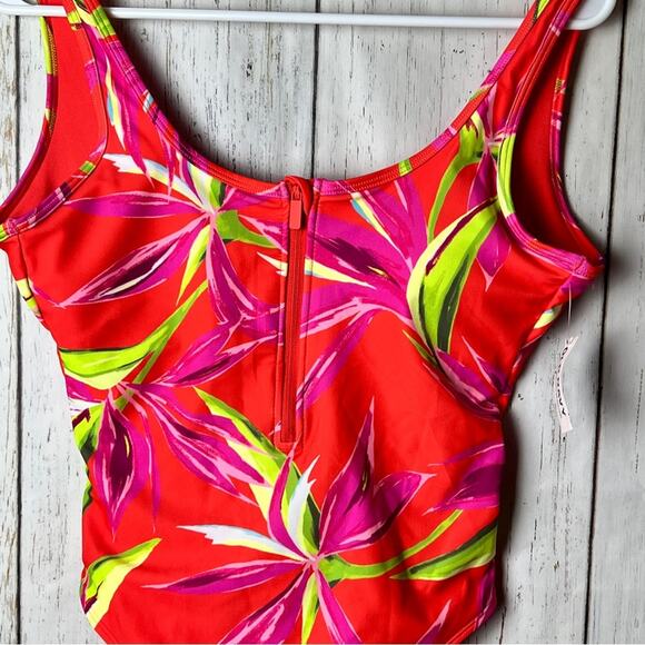 Old Navy Women's Summer Seasonal  Quarter Zip Floral One Piece Swimsuit Sz S - Picture 5 of 15